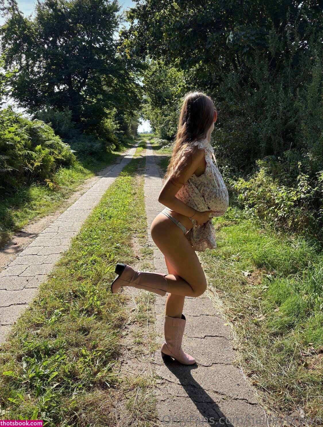 Hailey Broown Photo #24