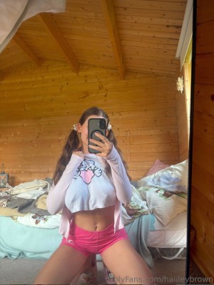 Hailey Broown Photo #25