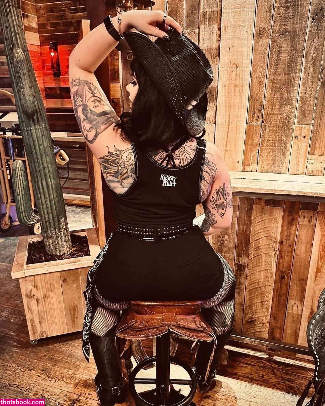 Katt Wolfe Photo #38