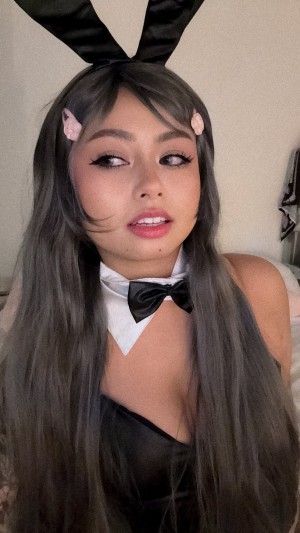 aunaline999 Photo #2