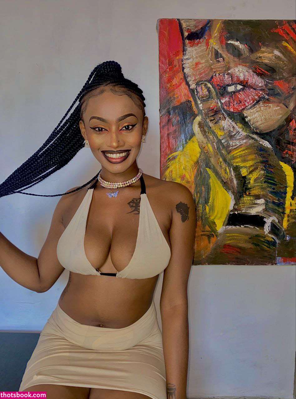 Ayevera2405 Photo #5