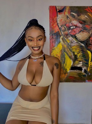 Ayevera2405 Photo #5