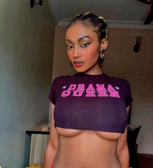 Ayevera2405 Photo #7