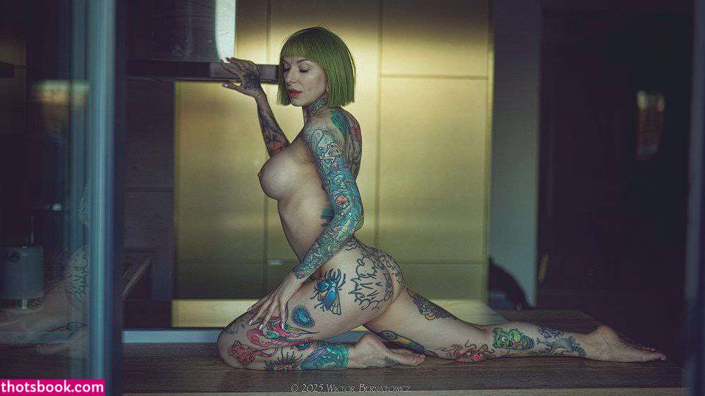 Daruniaink Photo #20