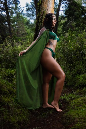 Agatha Collins Photo #19