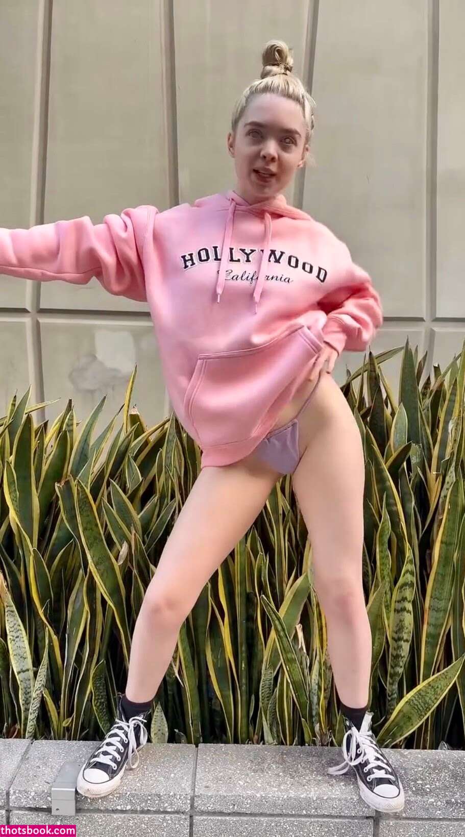 Kittysblind Photo #22