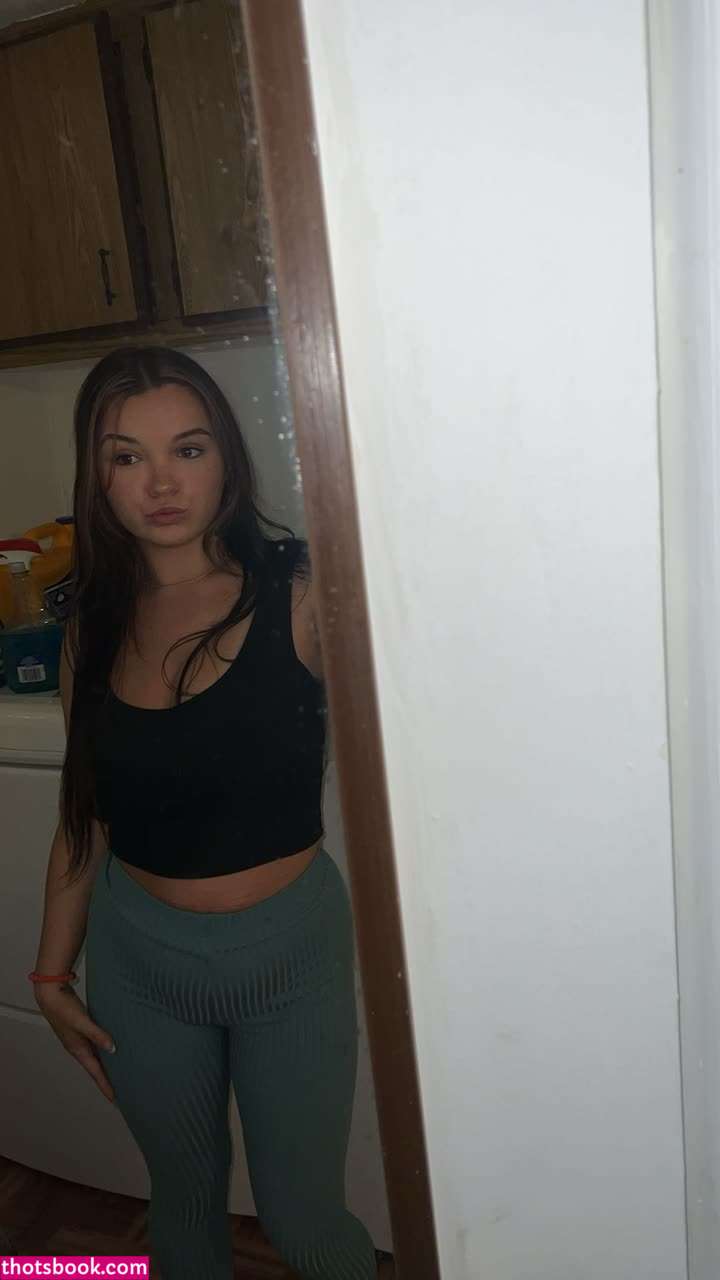 Llexistonee Photo #33