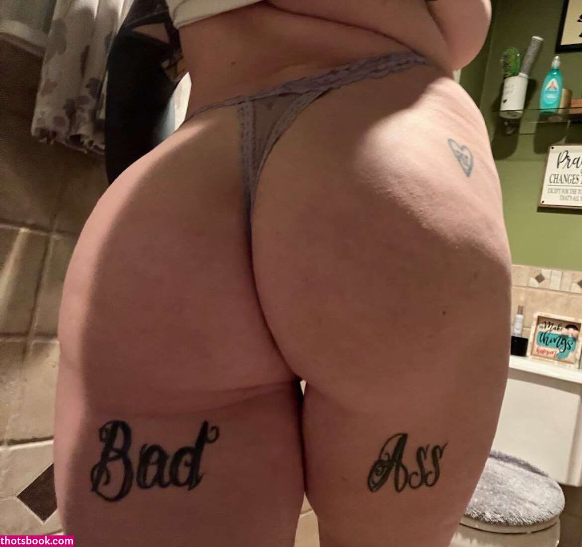 Nikkivixsin Photo #20