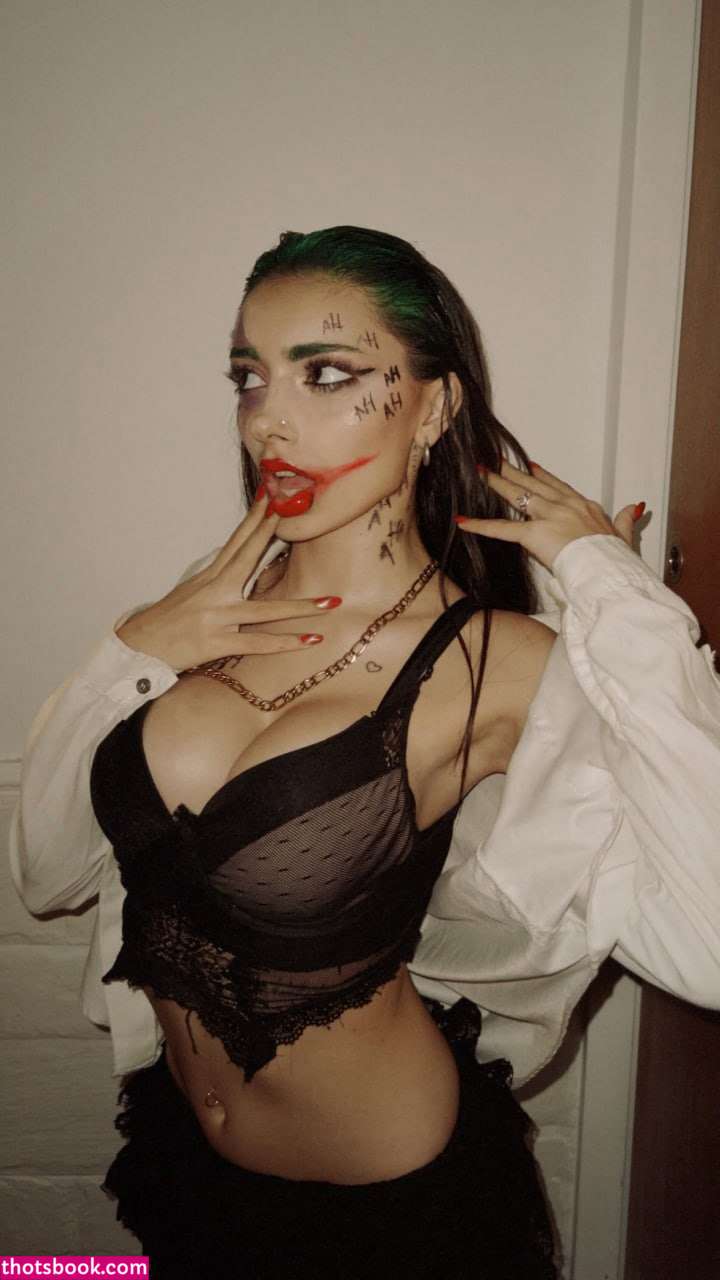 hanniimohamedd Photo #18