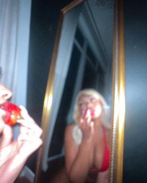 jazwiththevibes Photo #27