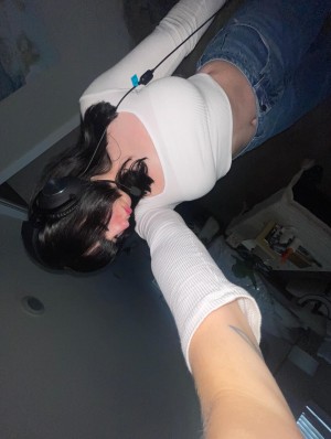 kairisshenanigans Photo #20