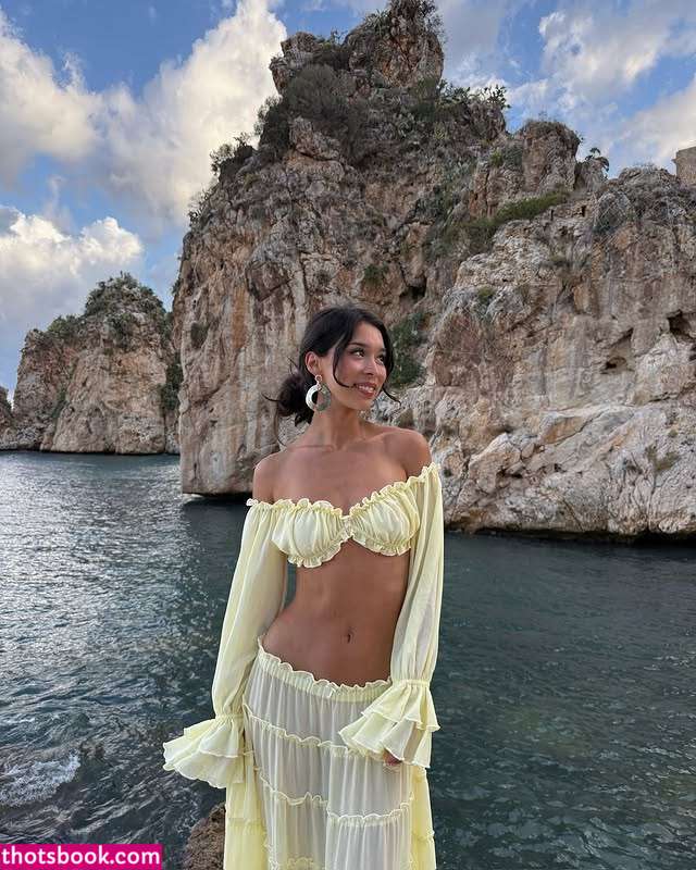 Lauren Wolfe Photo #1