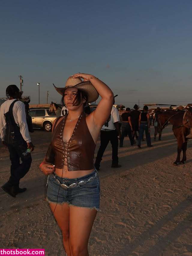 Maleni Cruz Photo #1