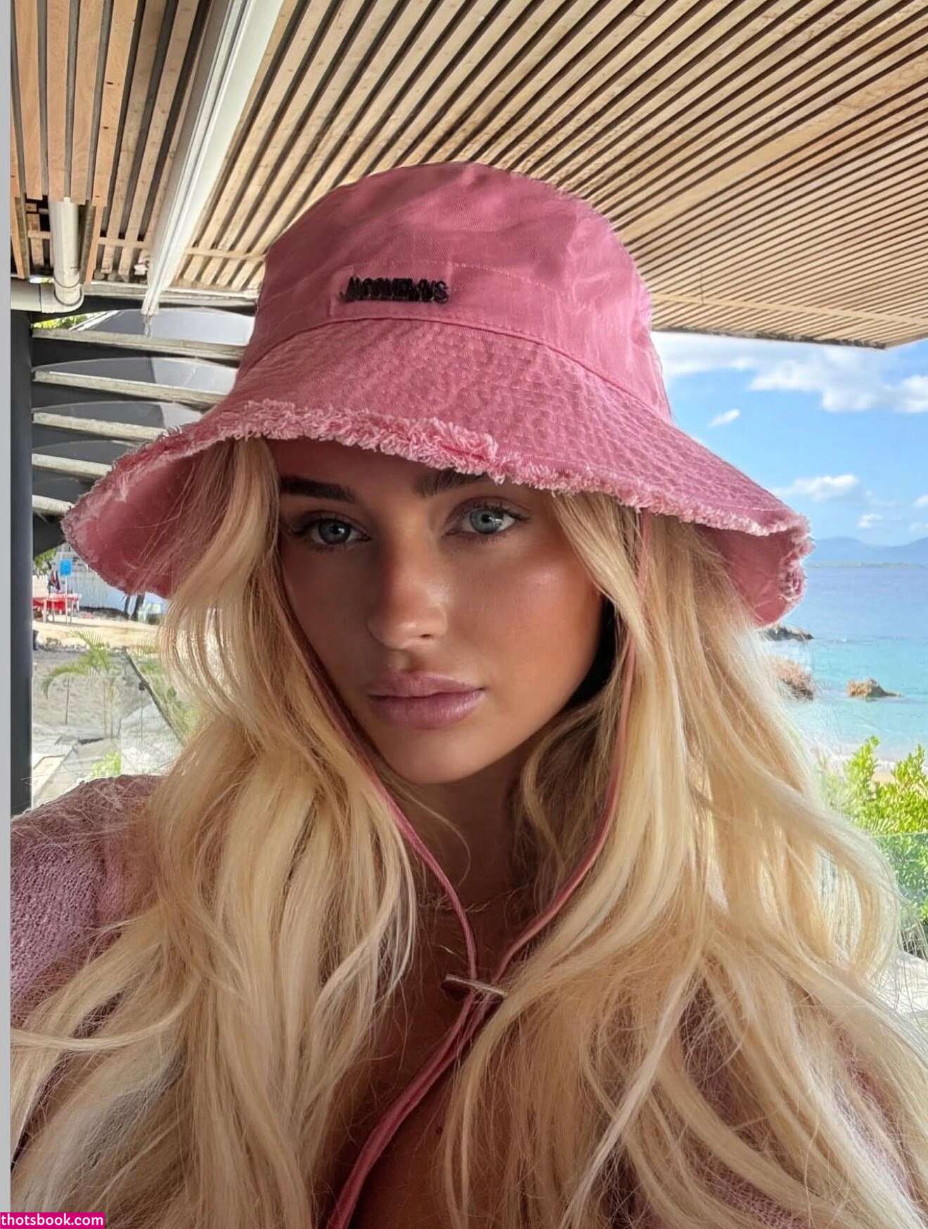 Olivia Mazukina Photo #33