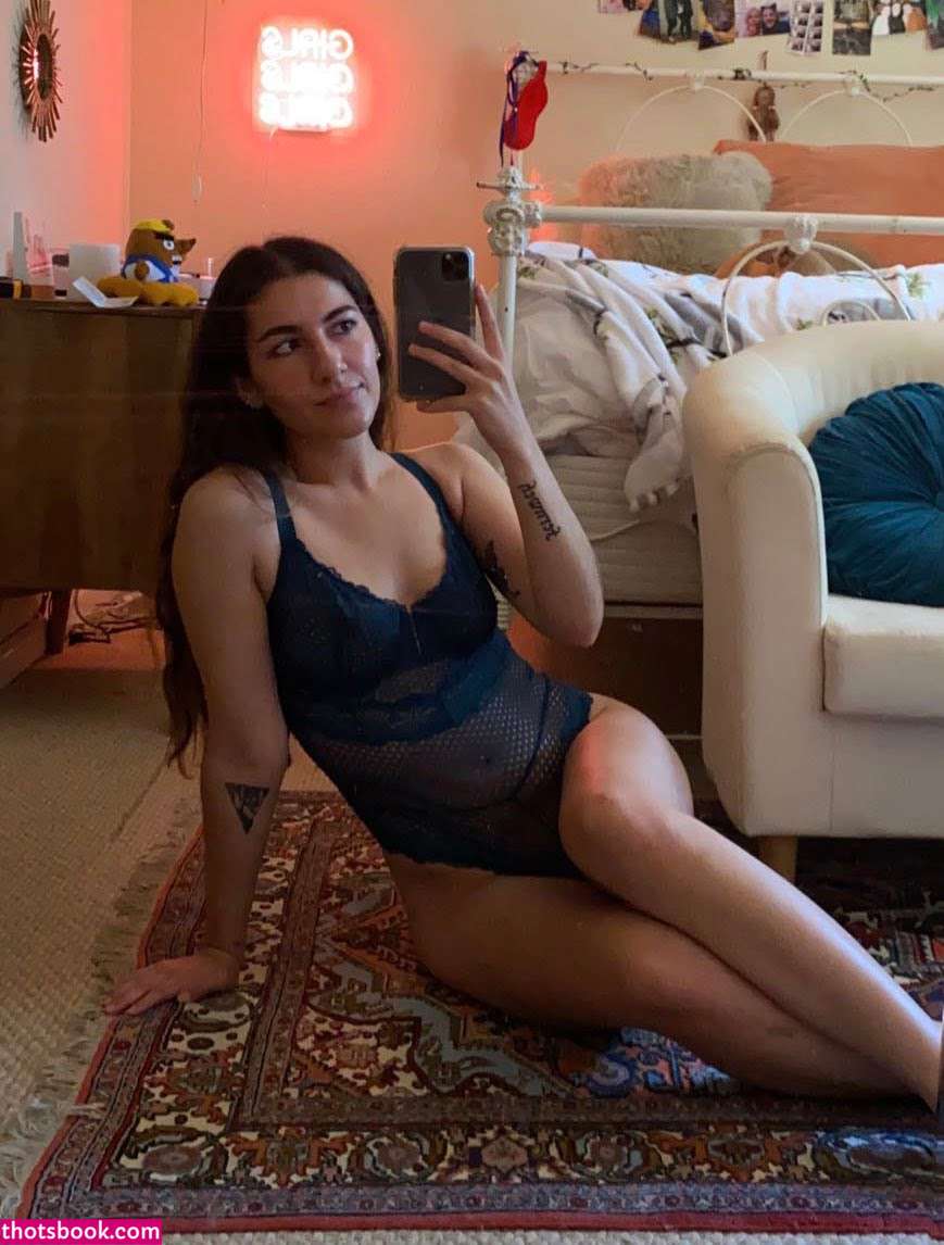 Persianmama111 Photo #6