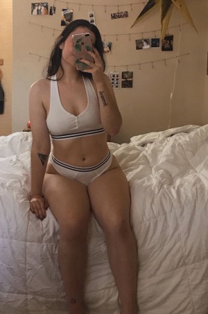 Persianmama111 Photo #16