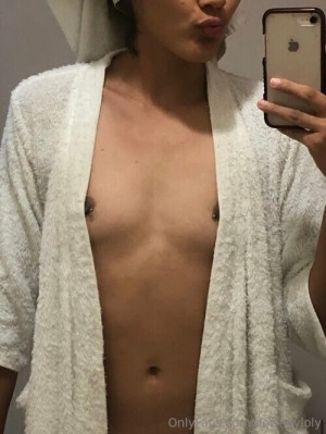 downeyloly Photo #26