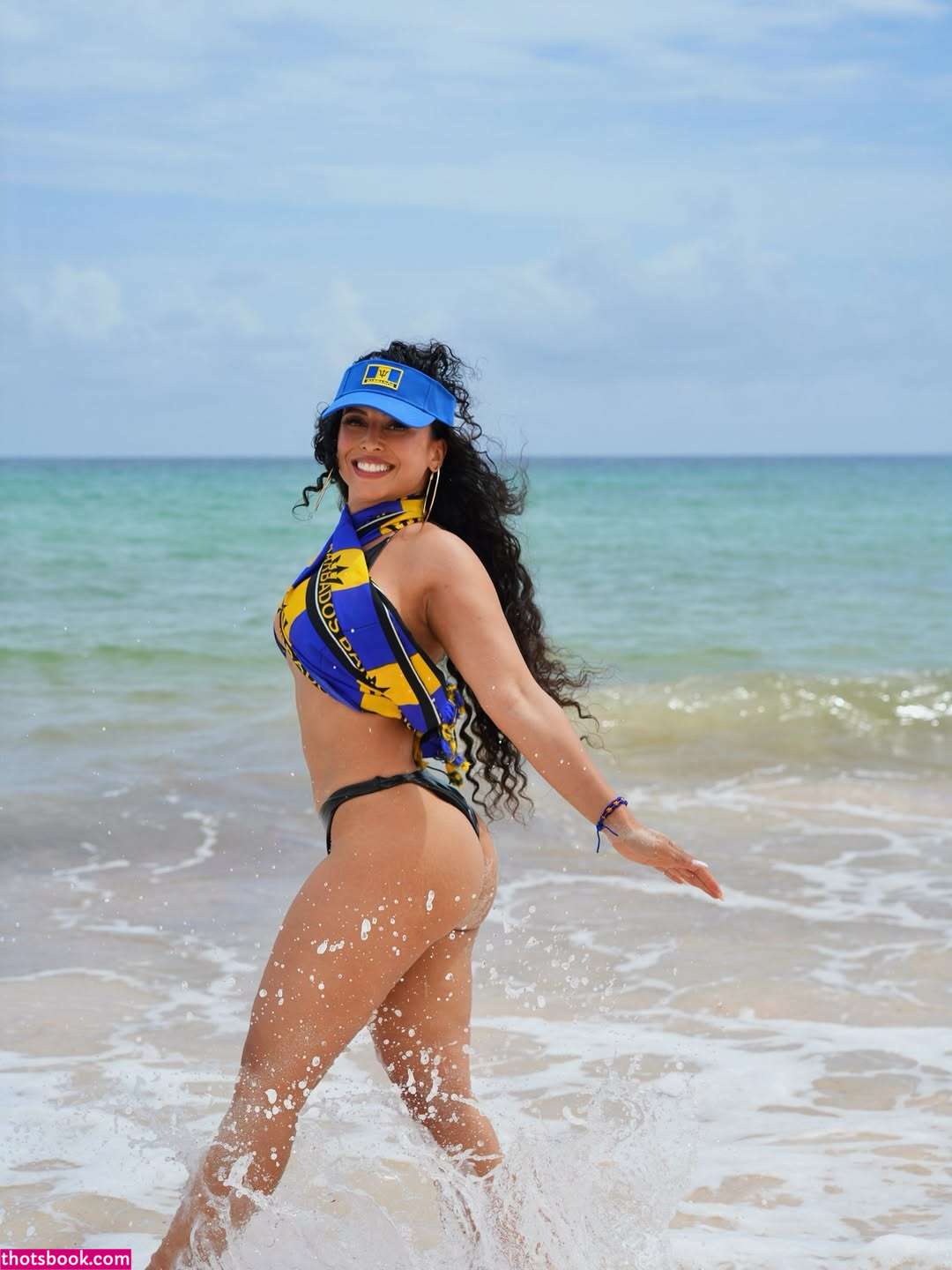 Robin Roxette Photo #4