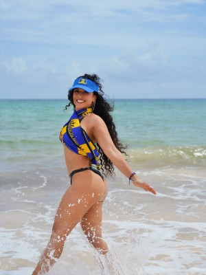 Robin Roxette Photo #4