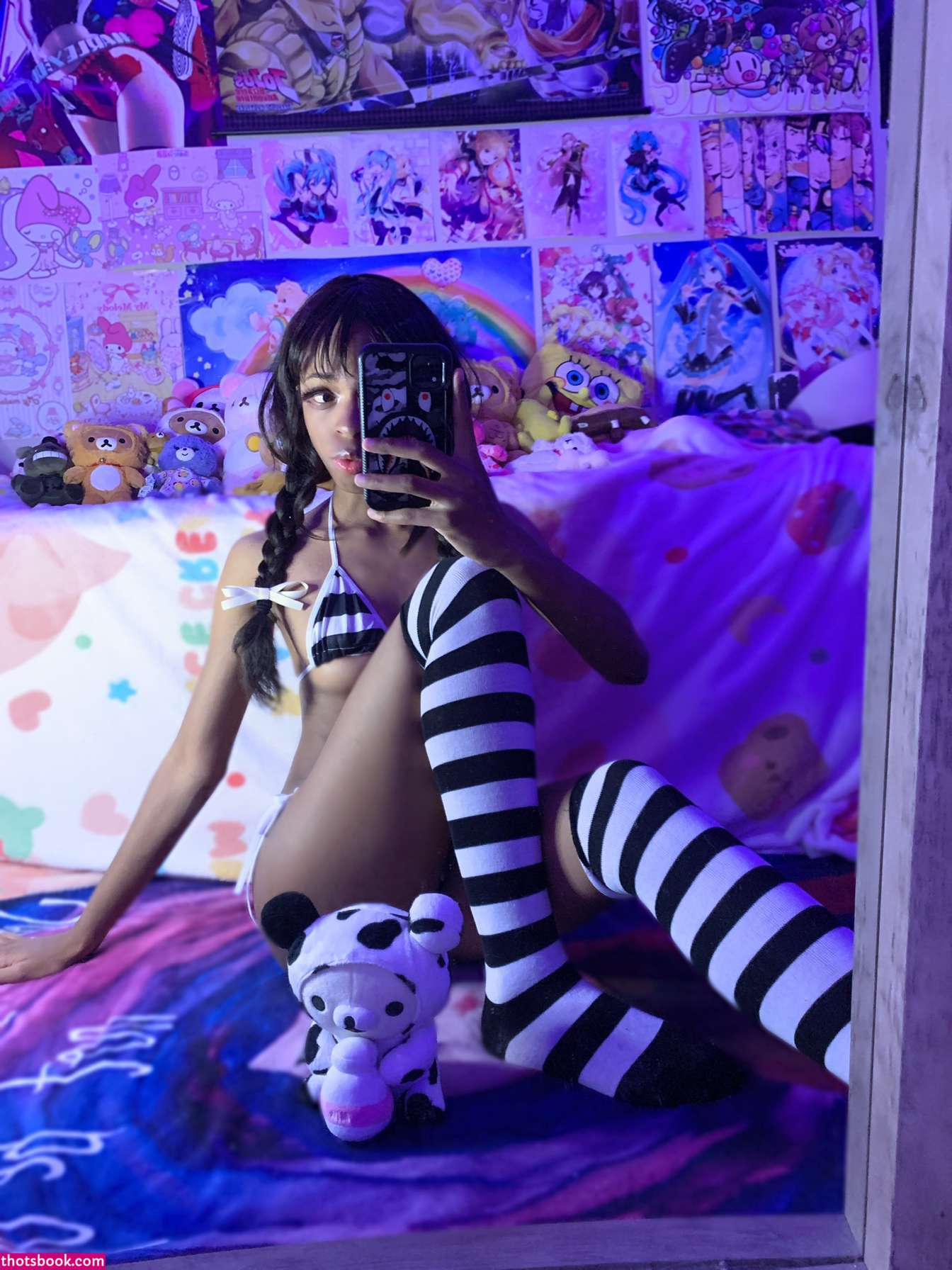 Shesnothingspecial Photo #31