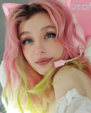 Vanya Jagnic Photo #3