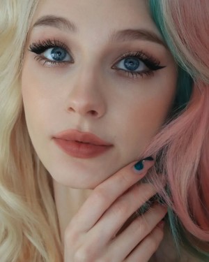 Vanya Jagnic Photo #11