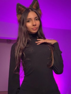 sara02wolf Photo #10