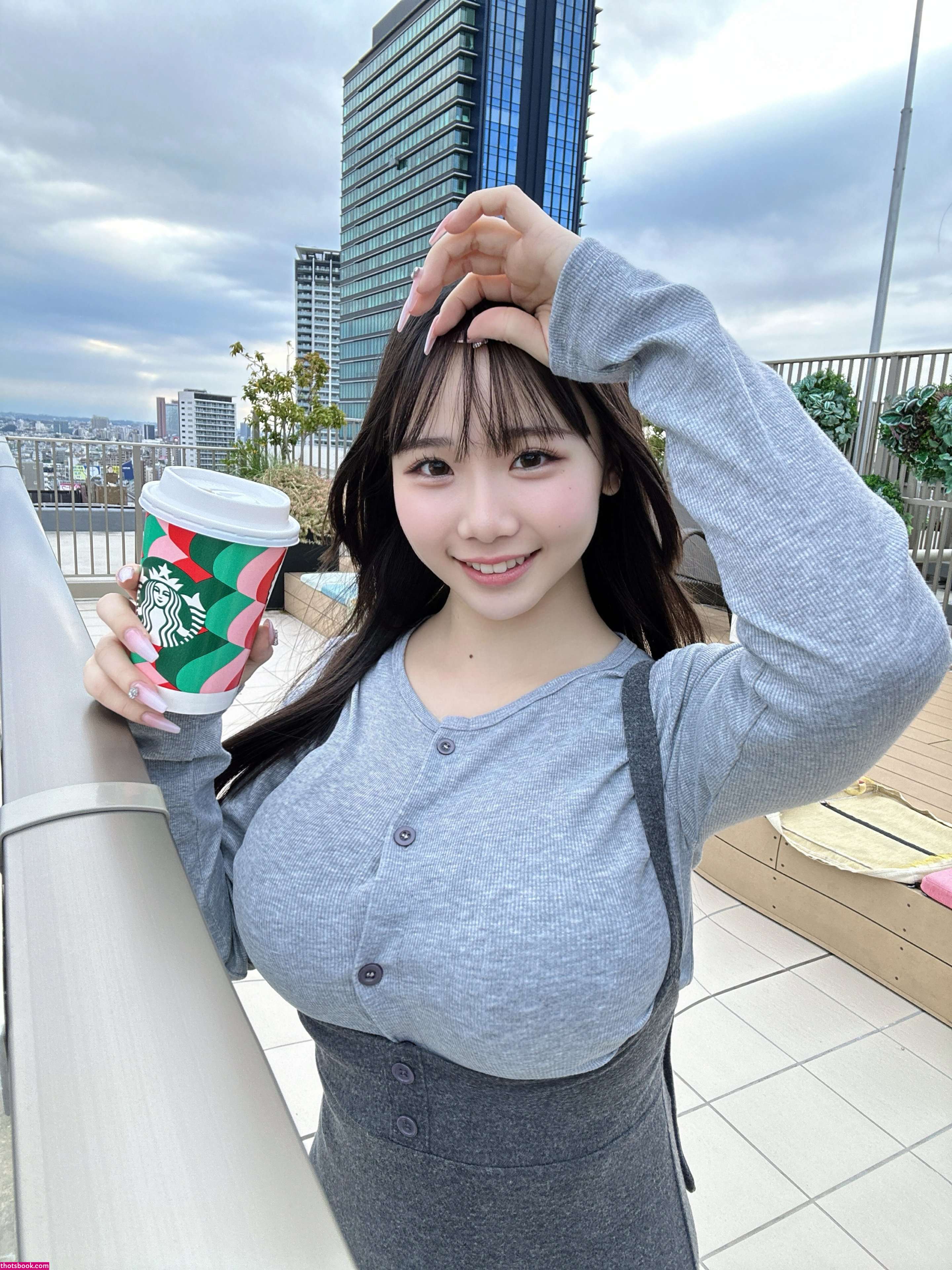 unomirei Photo #4