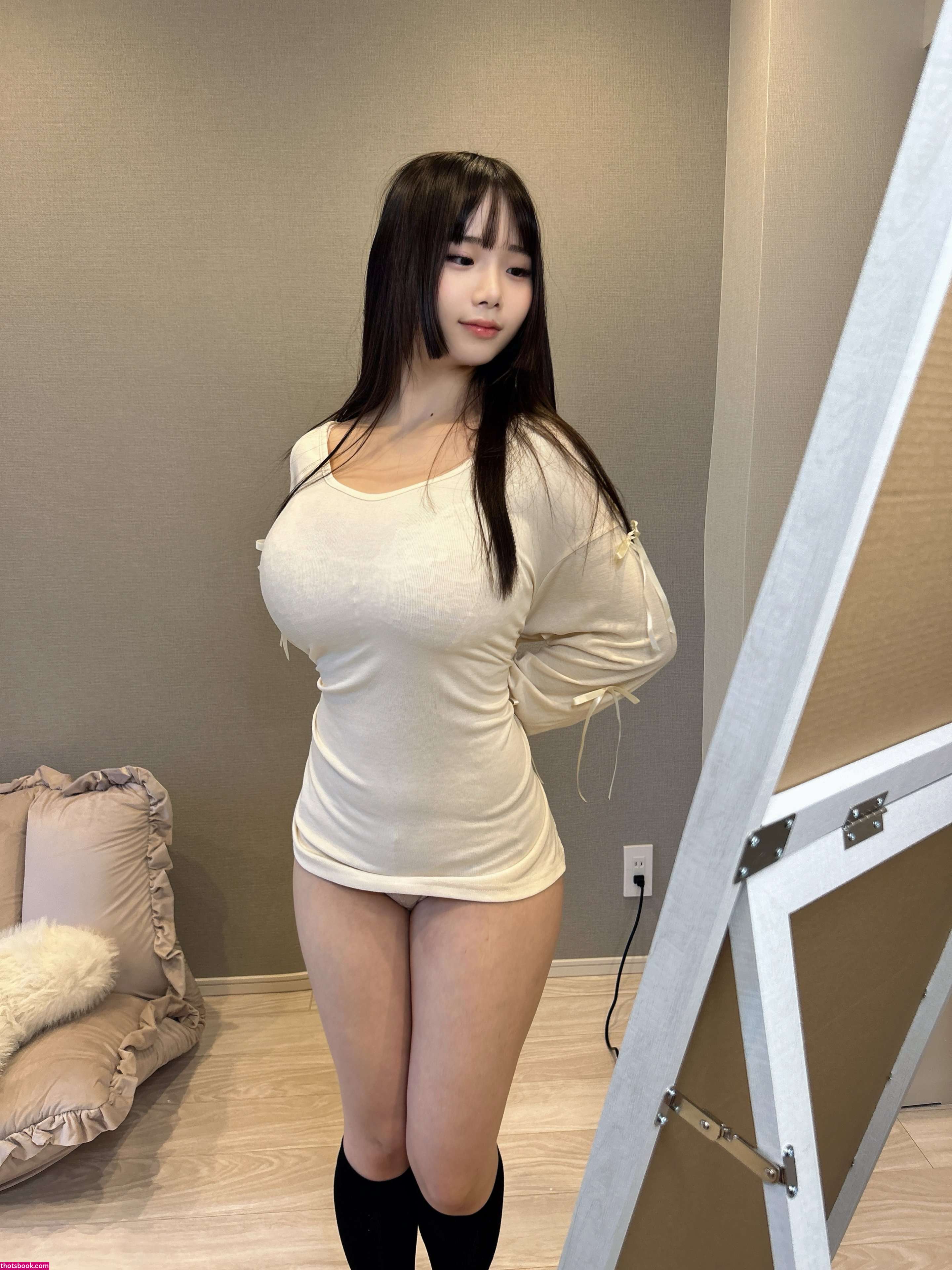 unomirei Photo #15