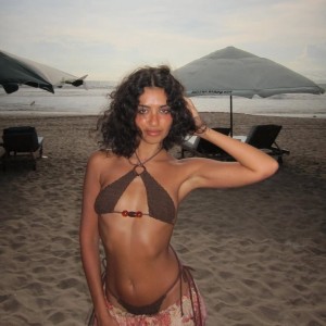 Tara Bakalian Photo #5