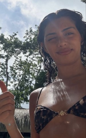 Tara Bakalian Photo #26