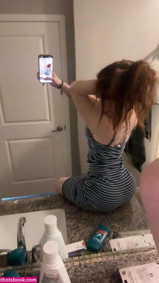 Emmy Moore Photo #23