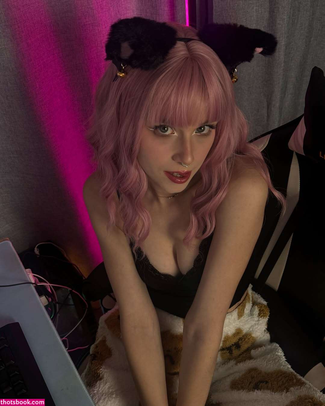 Dianacutienerd Photo #5