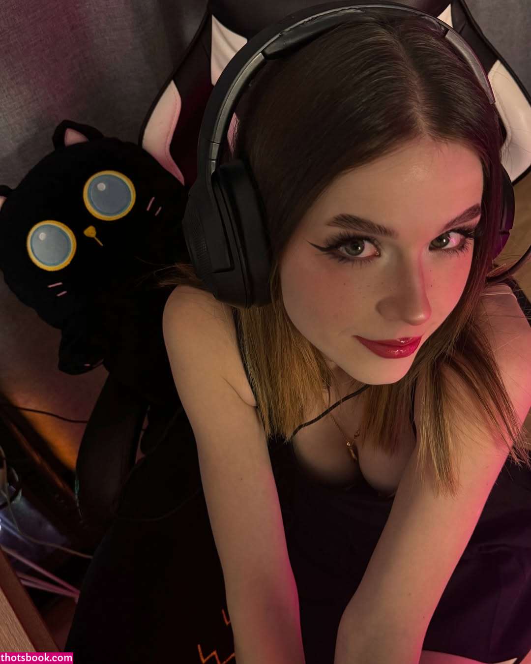 Dianacutienerd Photo #8