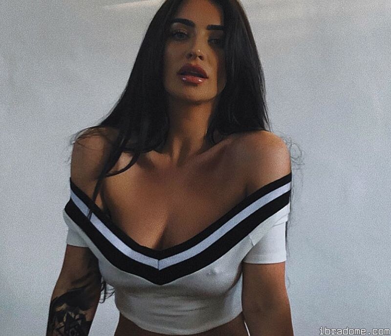 Scarlet Bouvier Photo #155