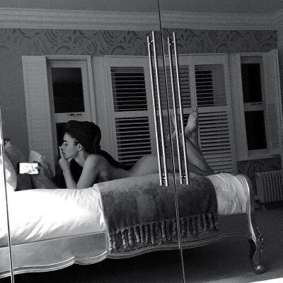 Scarlet Bouvier Photo #11