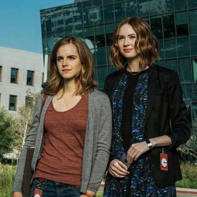 Karen Gillan Photo #19