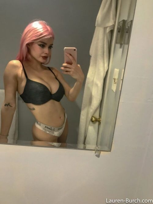 Lauren Burch Photo #155