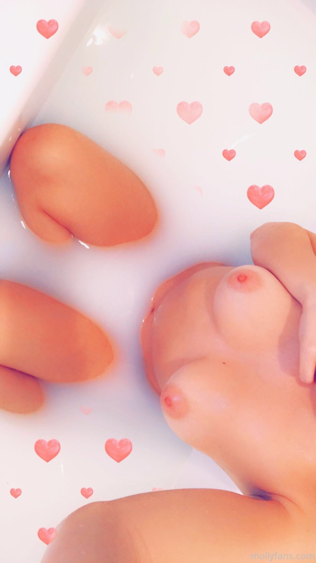 Molly Bennett Photo #363