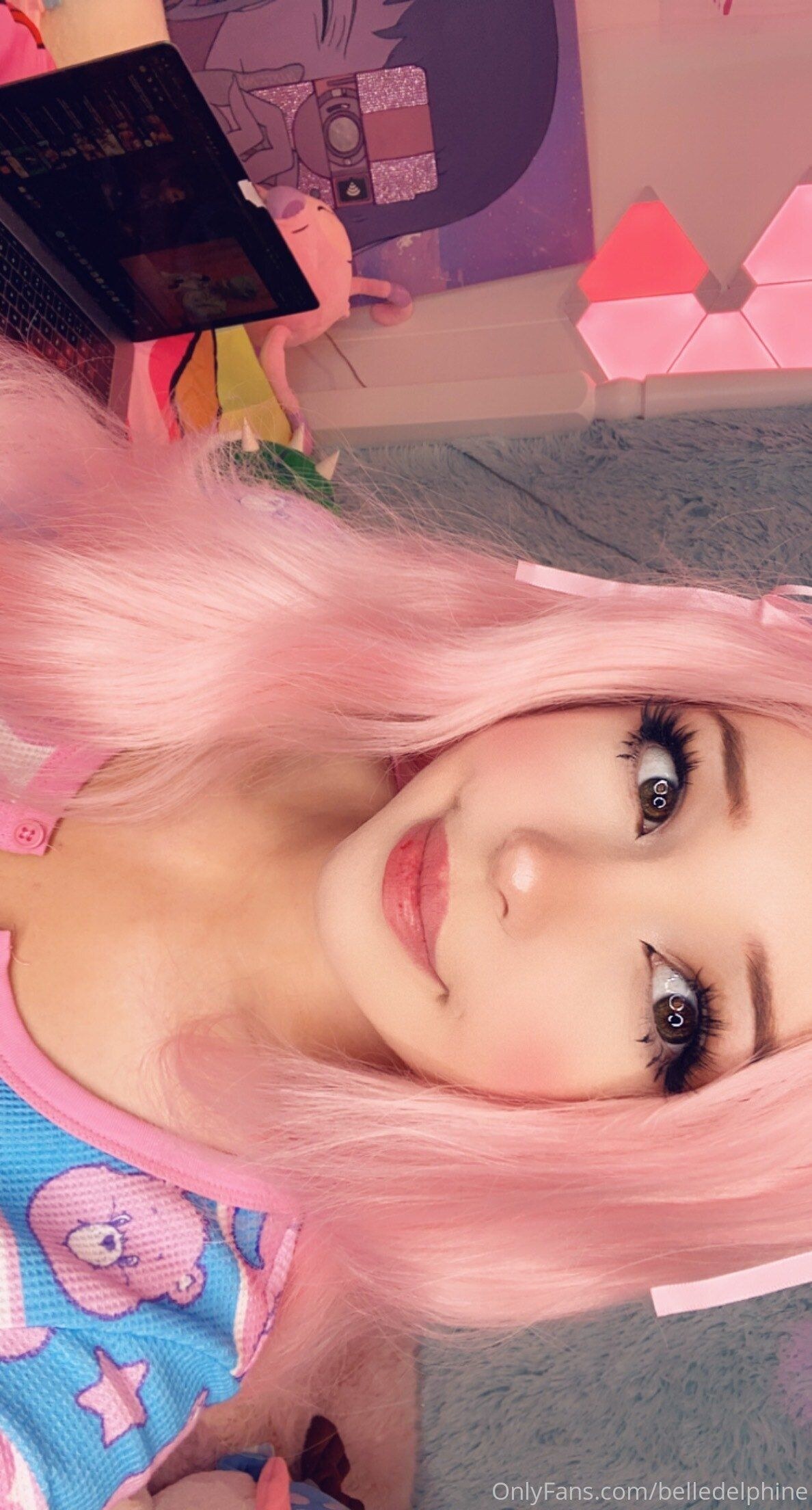 Belle Delphine Photo #3684