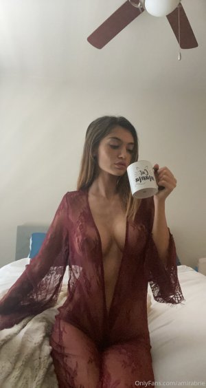 Amira Brie Photo #27