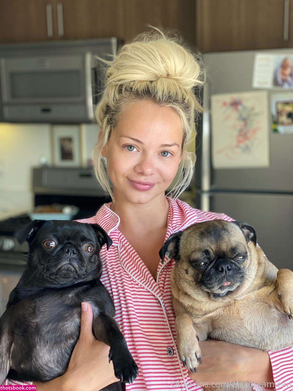 Elsa Jean Photo #365