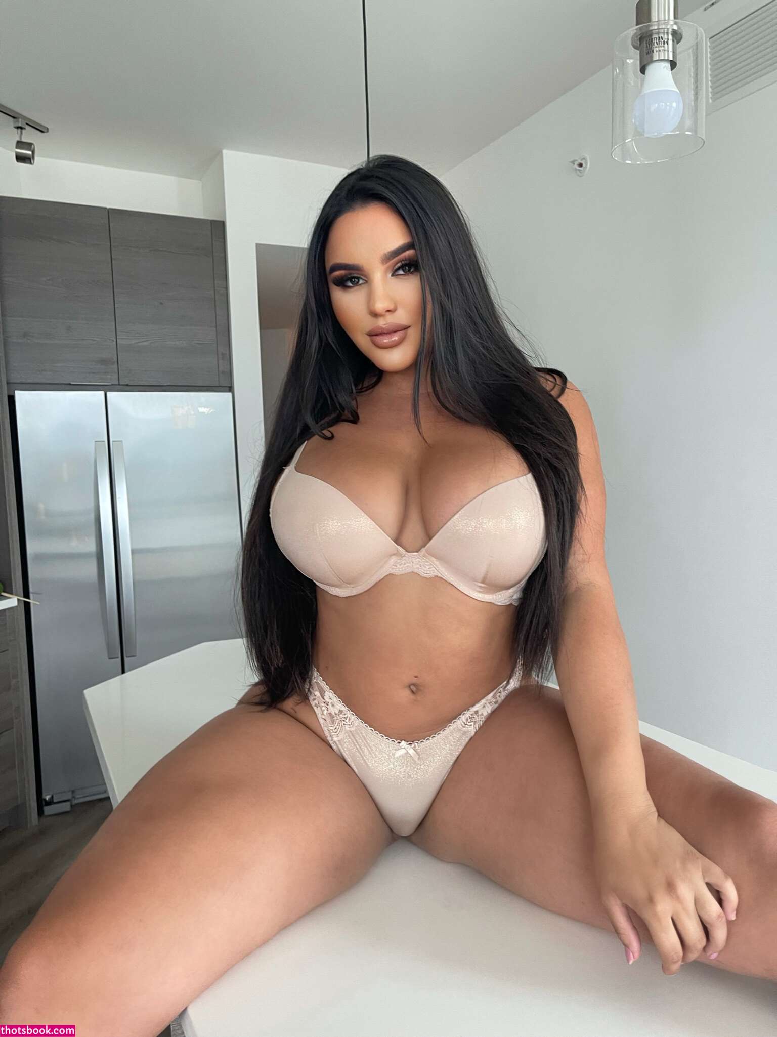 Alexas Morgan Photo #31