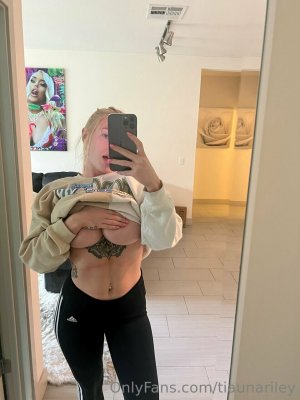 Tiauna Riley Photo #12