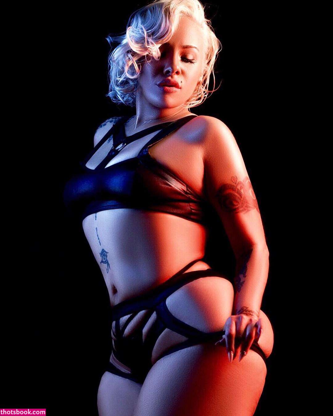 Scarlett Cakez Photo #5