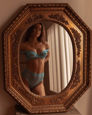 breannacyoung Photo #9