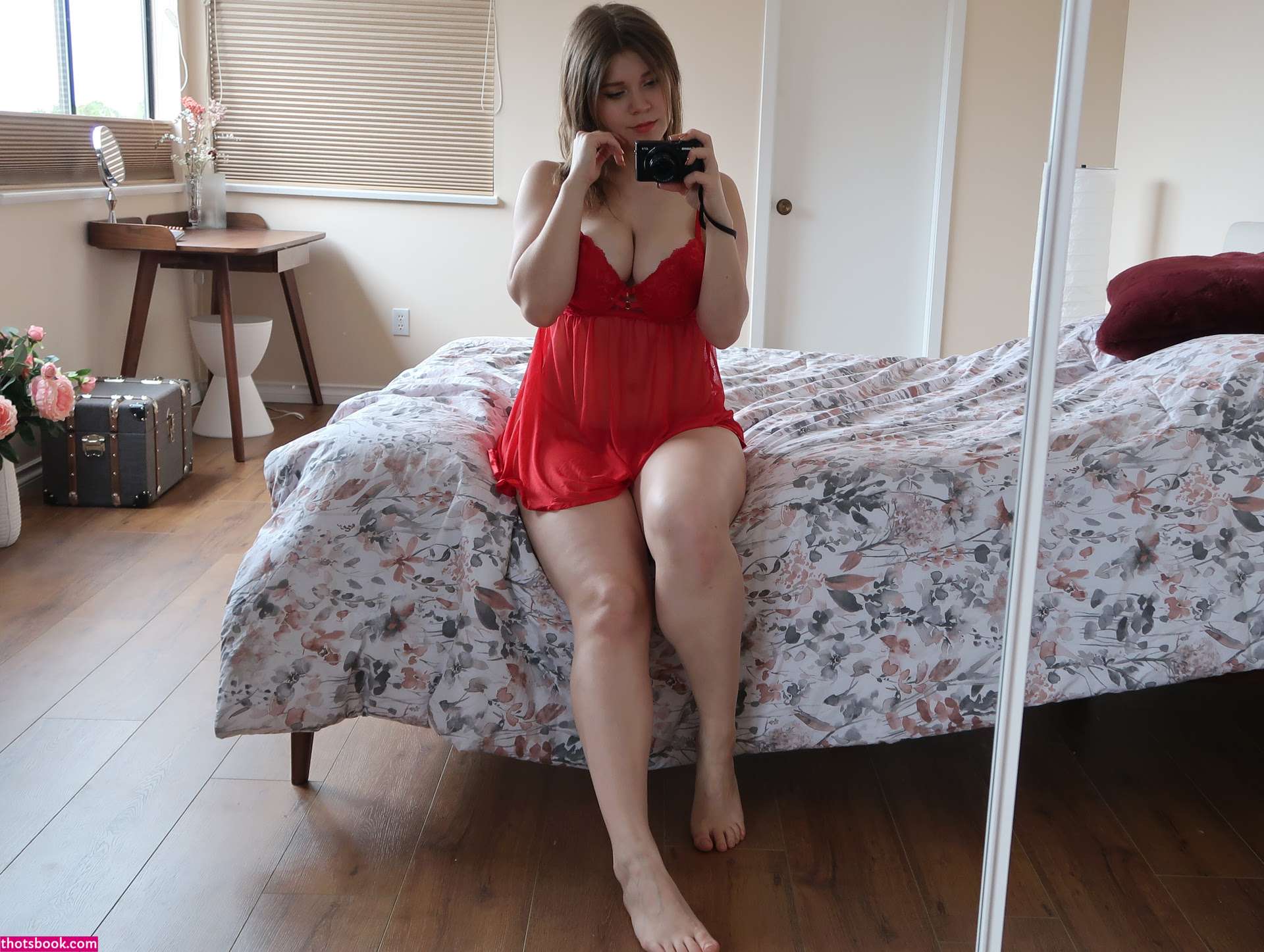 Naomiwastaken Photo #410