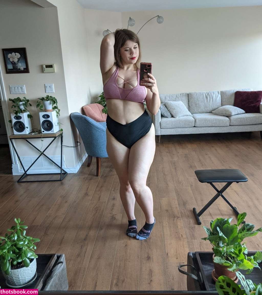 Naomiwastaken Photo #459