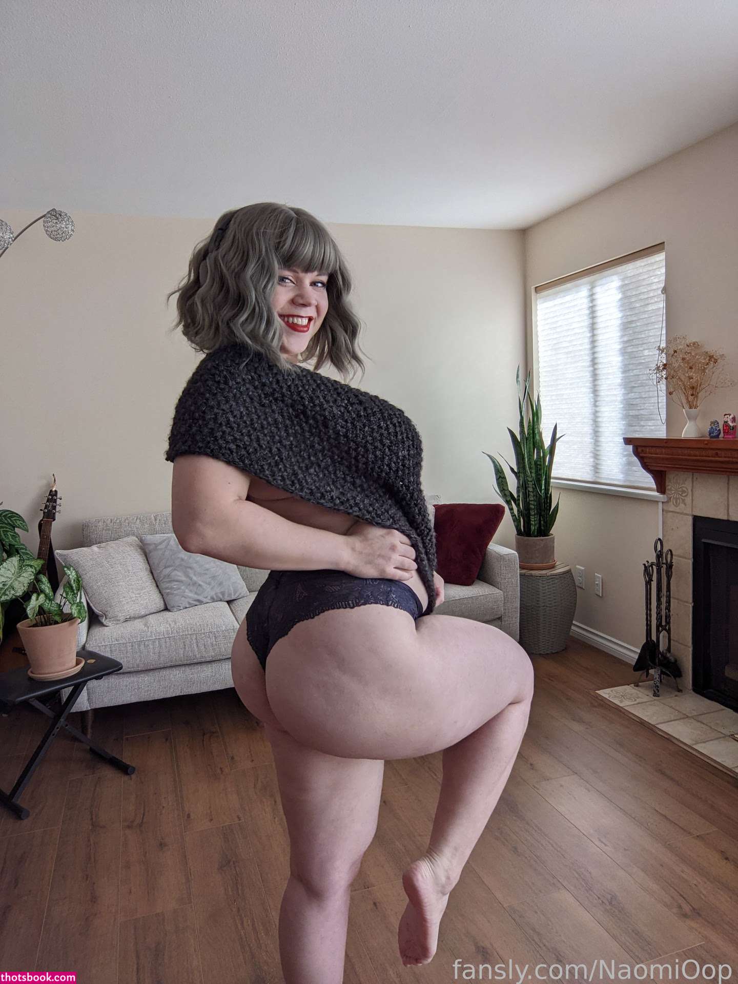 Naomiwastaken Photo #475