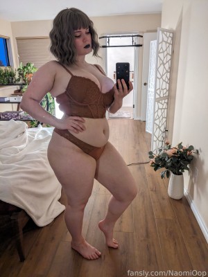 Naomiwastaken Photo #540